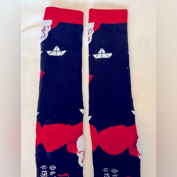 3 Pair of Crew Socks, IT-PENNYWISE, Freddy Krueger & Venom Horror Socks - Picture 5 of 16